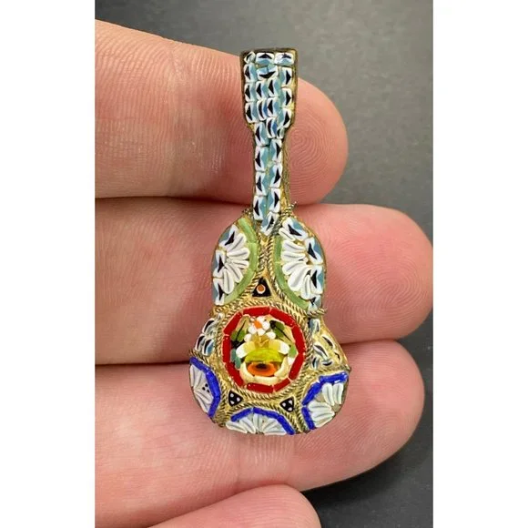 Vintage Micro Mosaic Guitar Brooch Pin Italy Gold Tone Instrument - Picture 6 of 7
